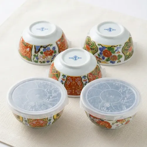 Conjunto de Tigelas de Porcelana Japonesa com Tampa Arita – 5 peças